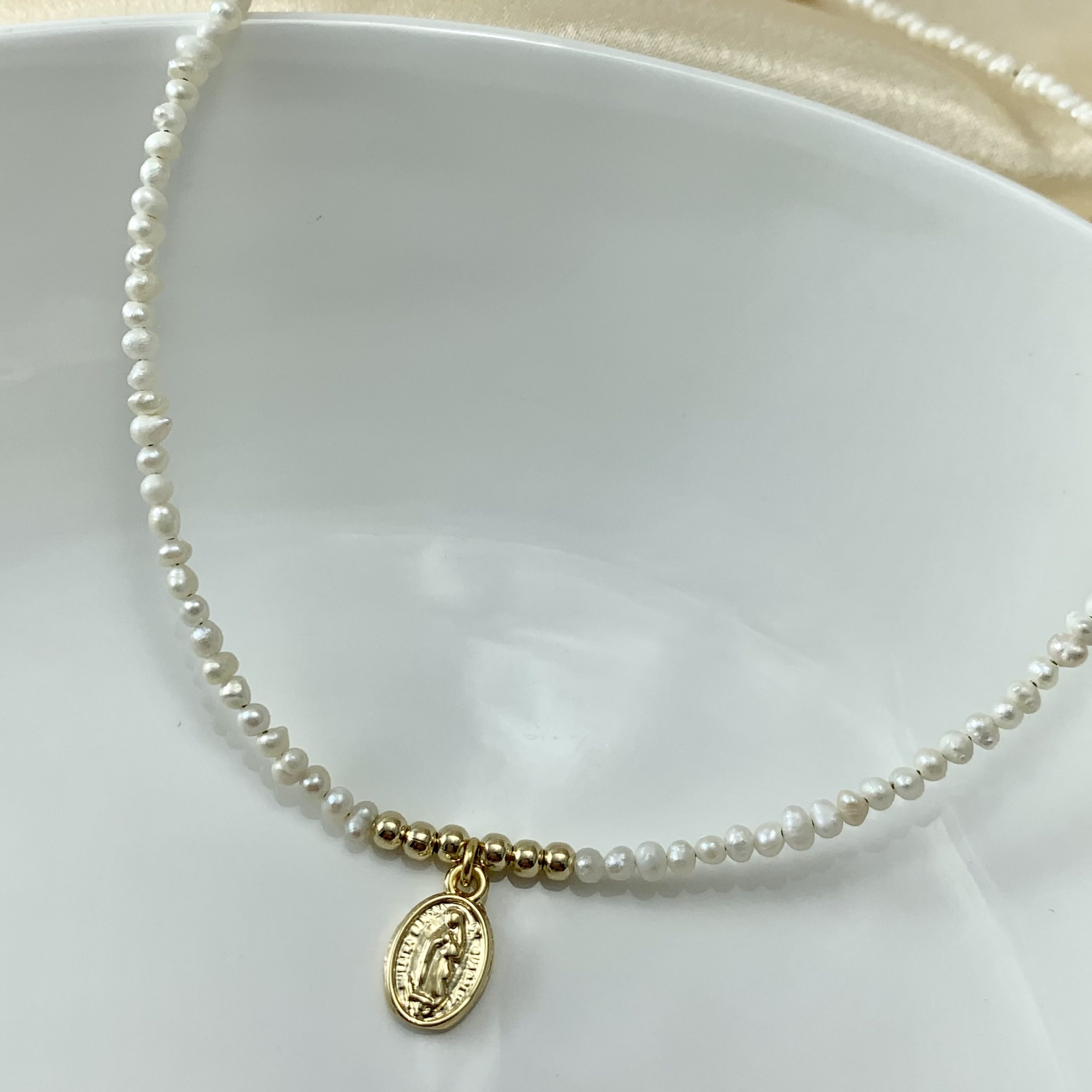 CHOKER PERLA VIRGEN DE GUADALUPE 4